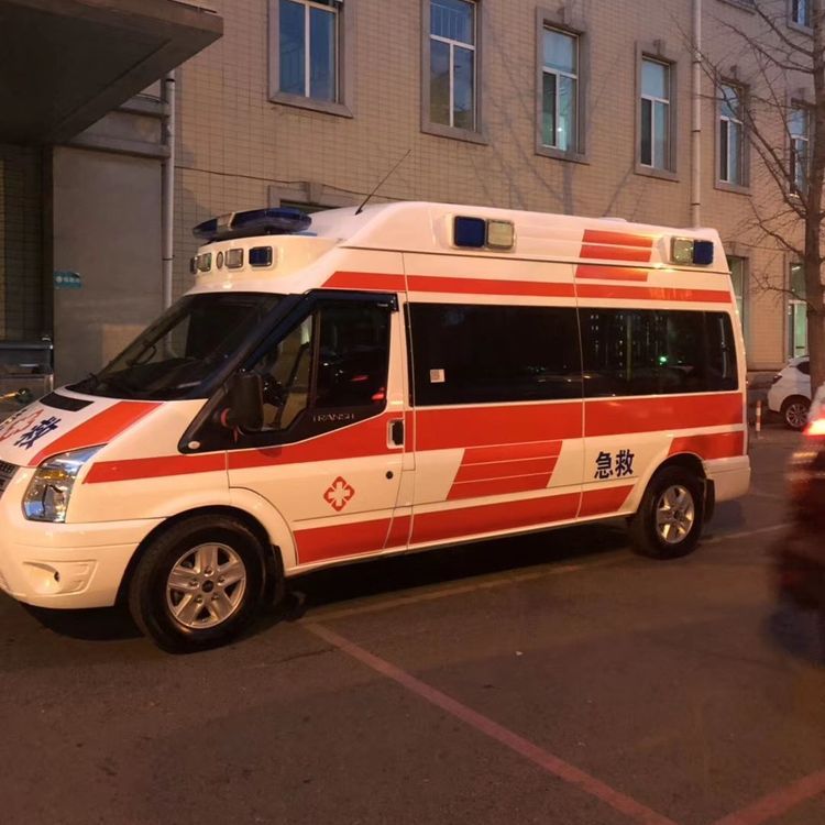 珠山夜间租赁救护车护送病人转院：安全转运的 8 大核心注意事项